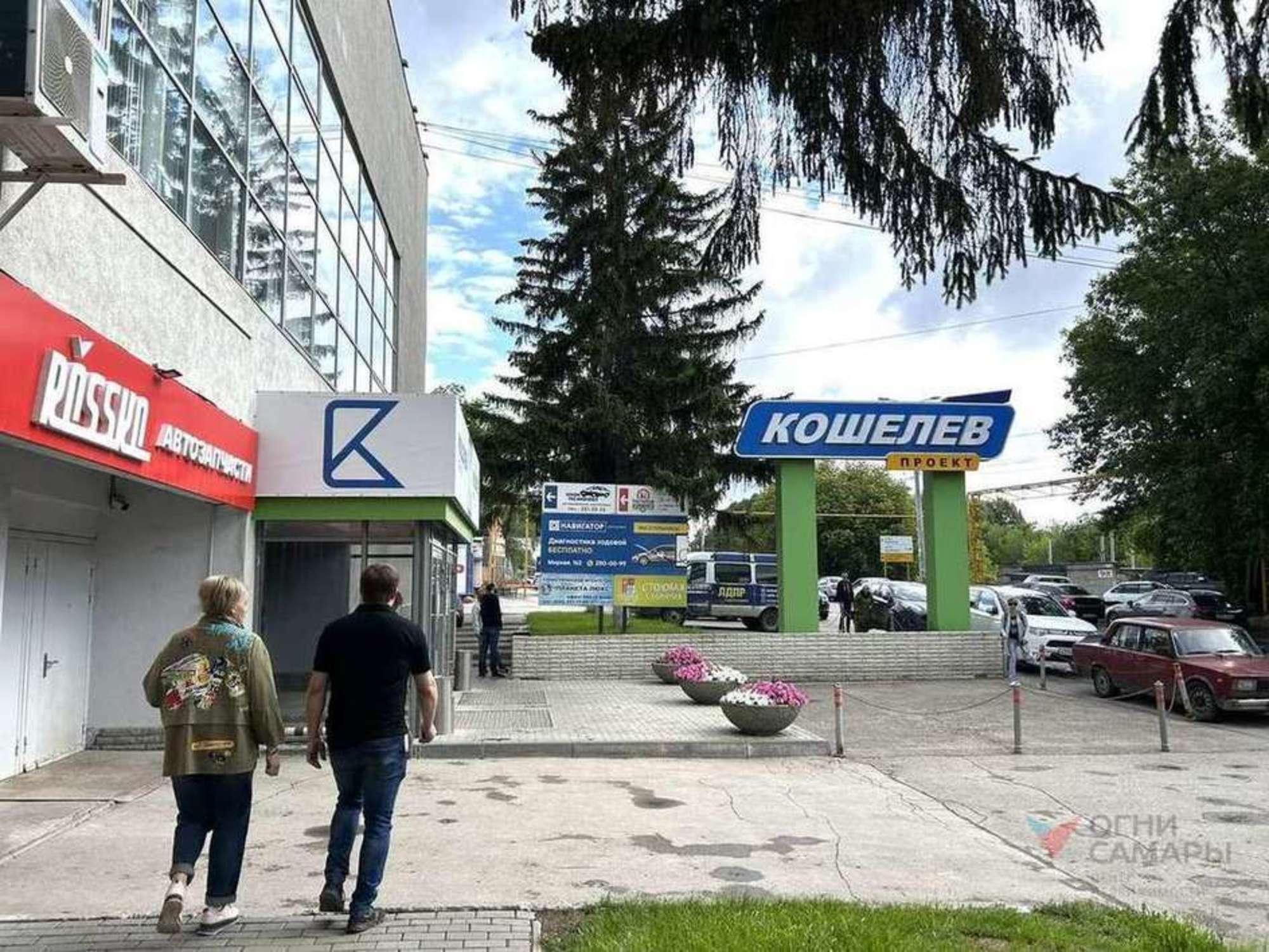 Сдать торговое помещение за 132 000 рублей на Мирная улица, 162