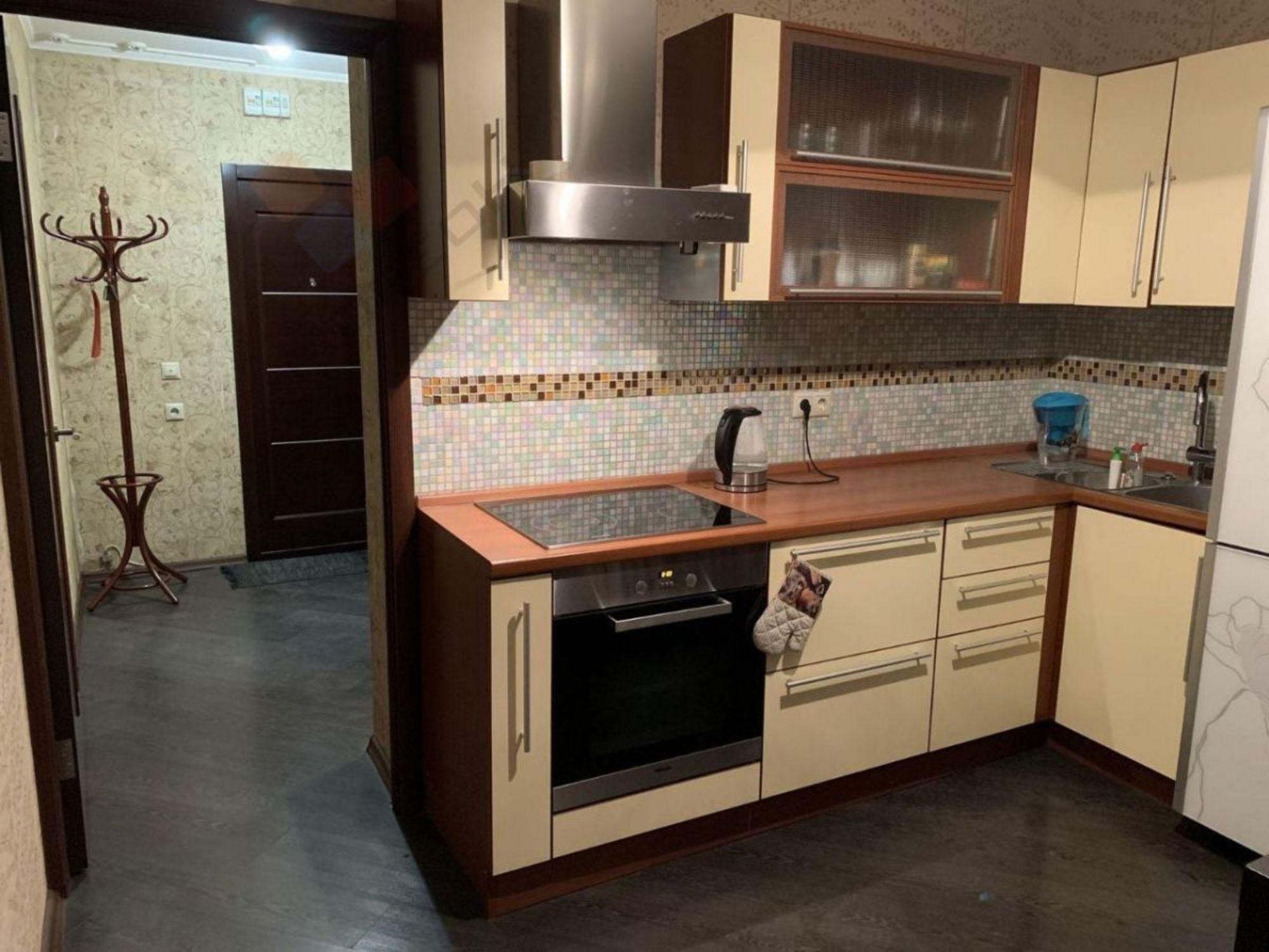 Купить квартиру за 6 350 000 рублей на Атарбекова ул, 5/1