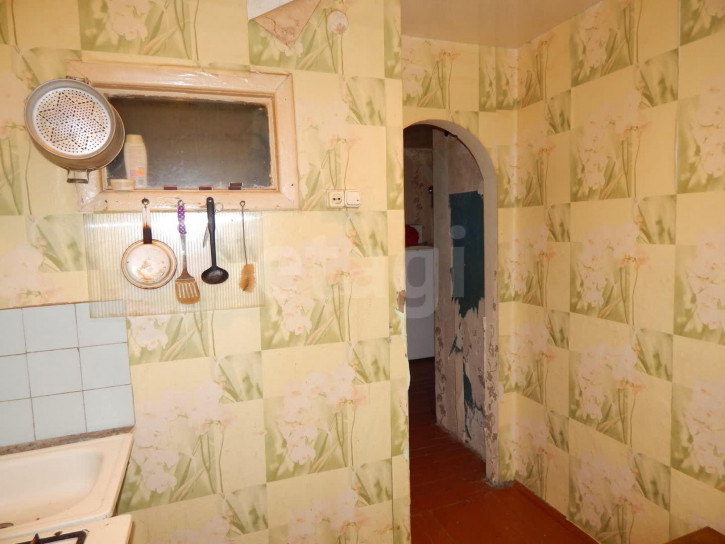 4-комн квартира Школьная улица, 17