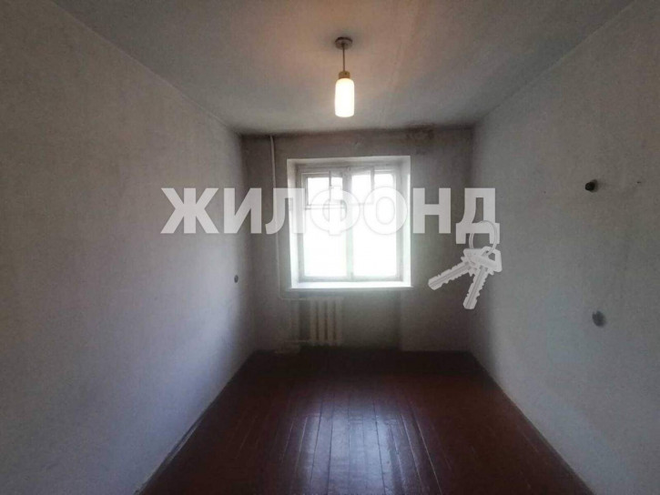 3-комн квартира Сибиряков-Гвардейцев улица, д.44/2