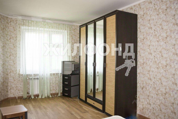 Комната ул Емлютина, 18,  д. 18