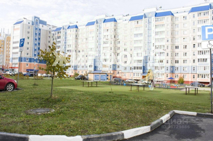 Комната ул Емлютина, 18,  д. 18