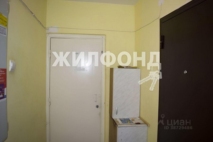 Комната ул Емлютина, 18,  д. 18