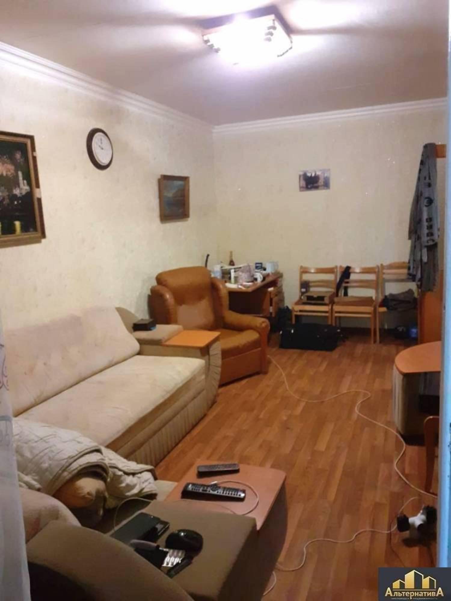 Купить квартиру за 10 300 000 рублей на Островского ул.