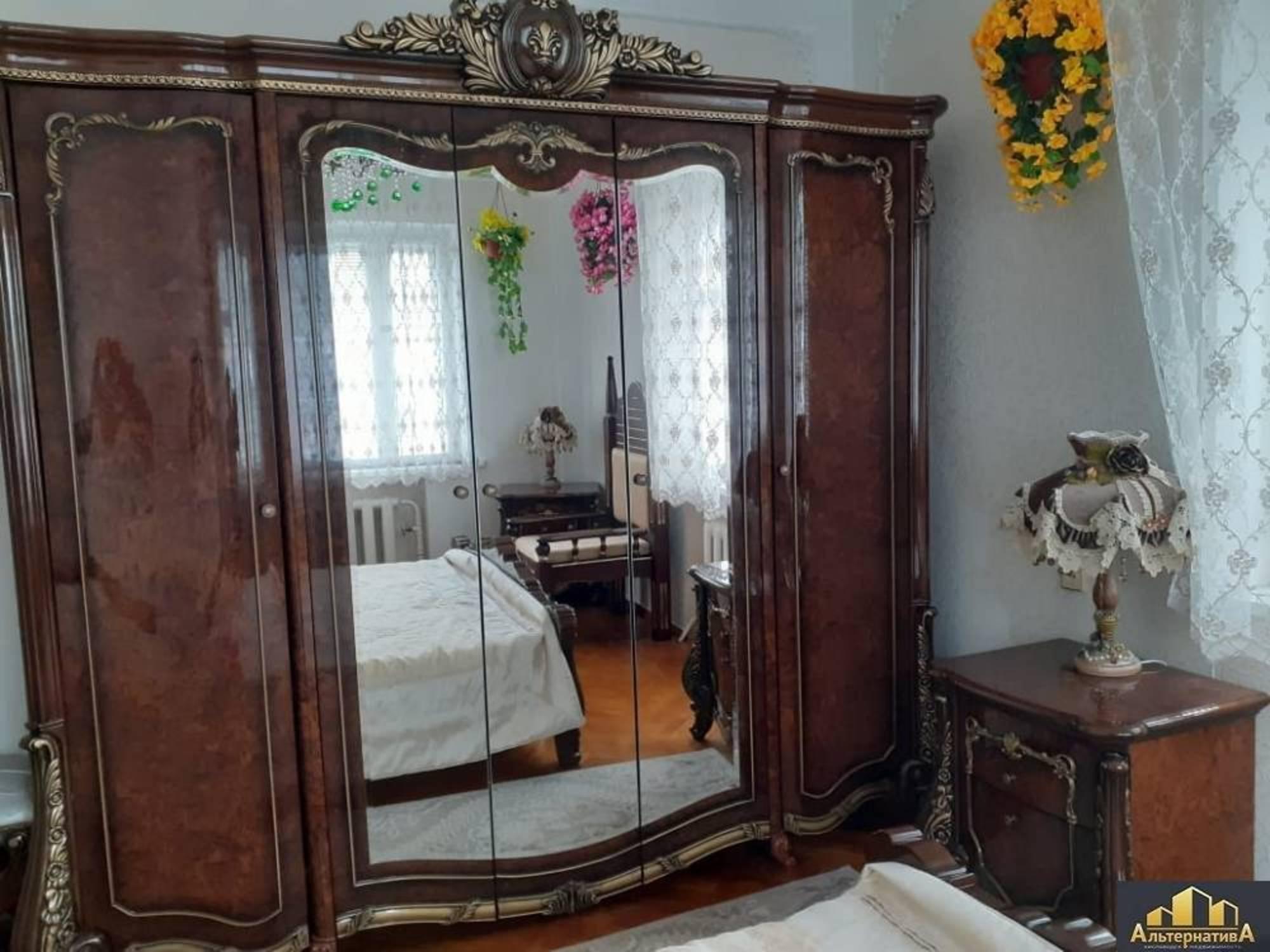 Купить дачу, дом, коттедж за 19 000 000 рублей на Катыхина ул.