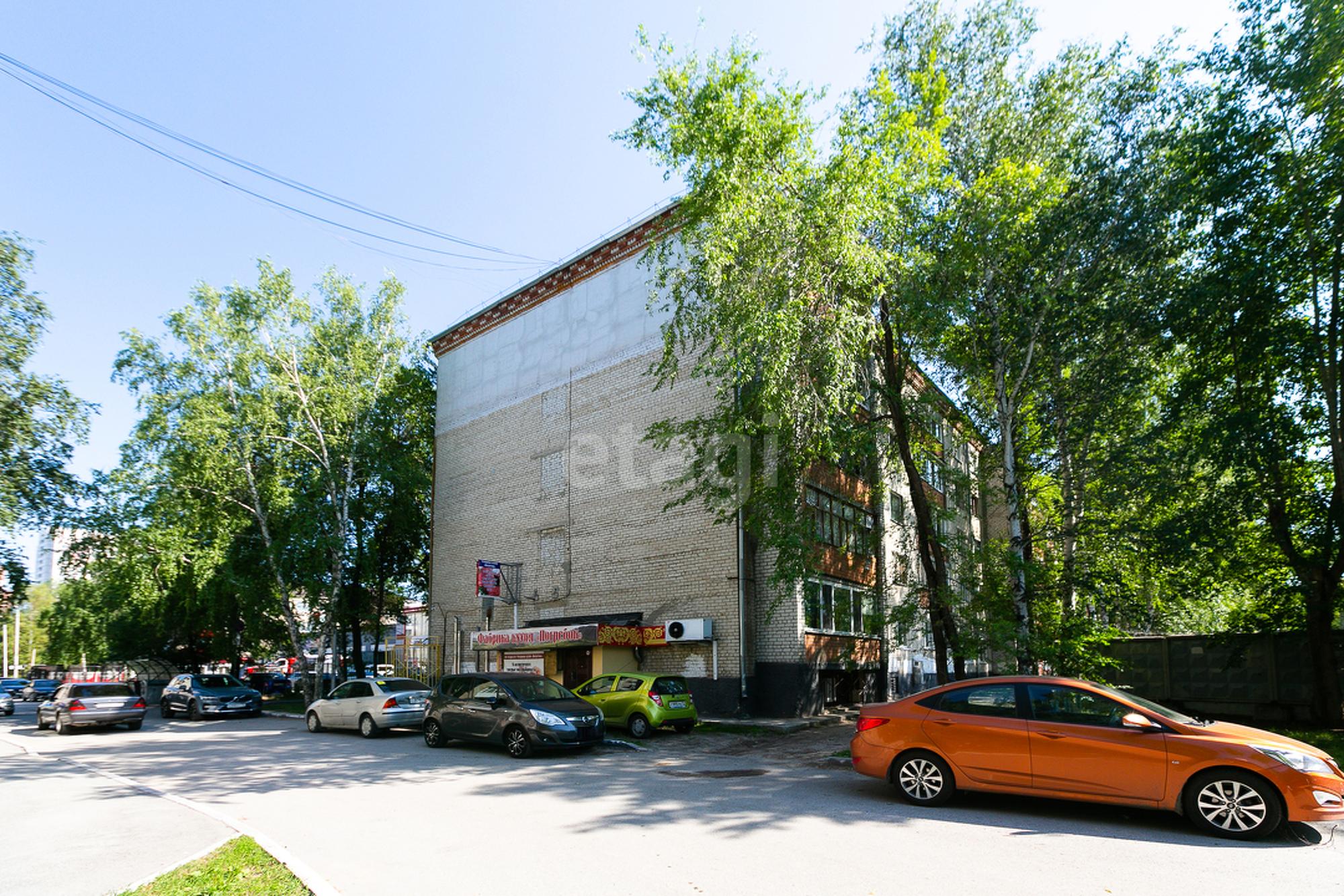Купить помещение свободного назначения за 15 000 000 рублей на Белинского 20