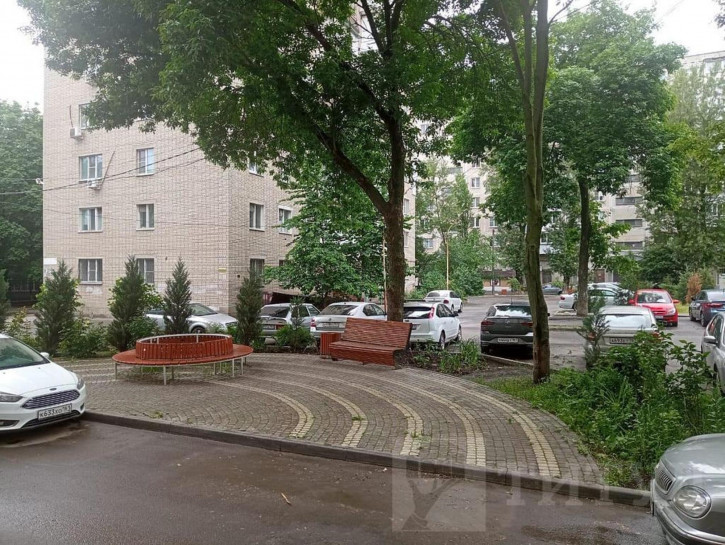 3-комн квартира Орджоникидзе