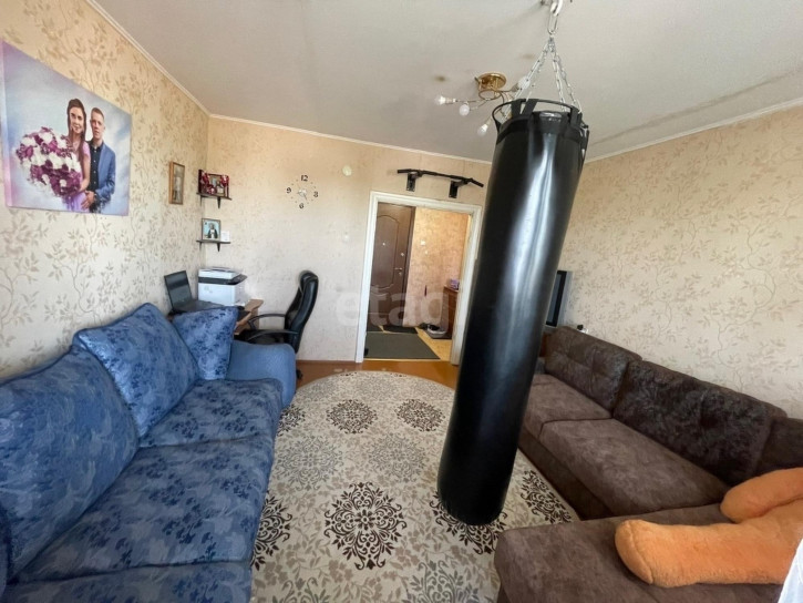 2-комн квартира Школьная, 16