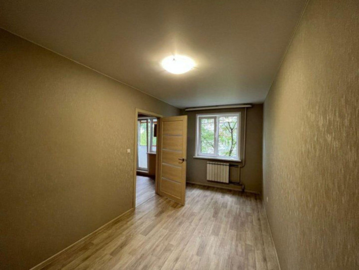 2-комн квартира Строителей пр-кт, 44А