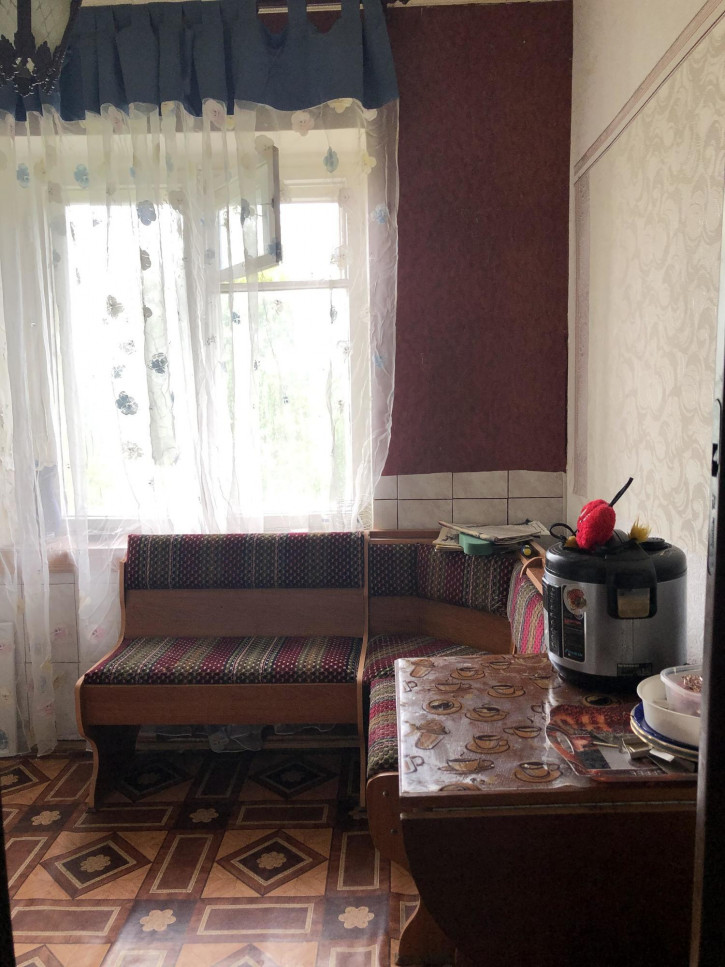 3-комн квартира улица Красных Партизан, 33