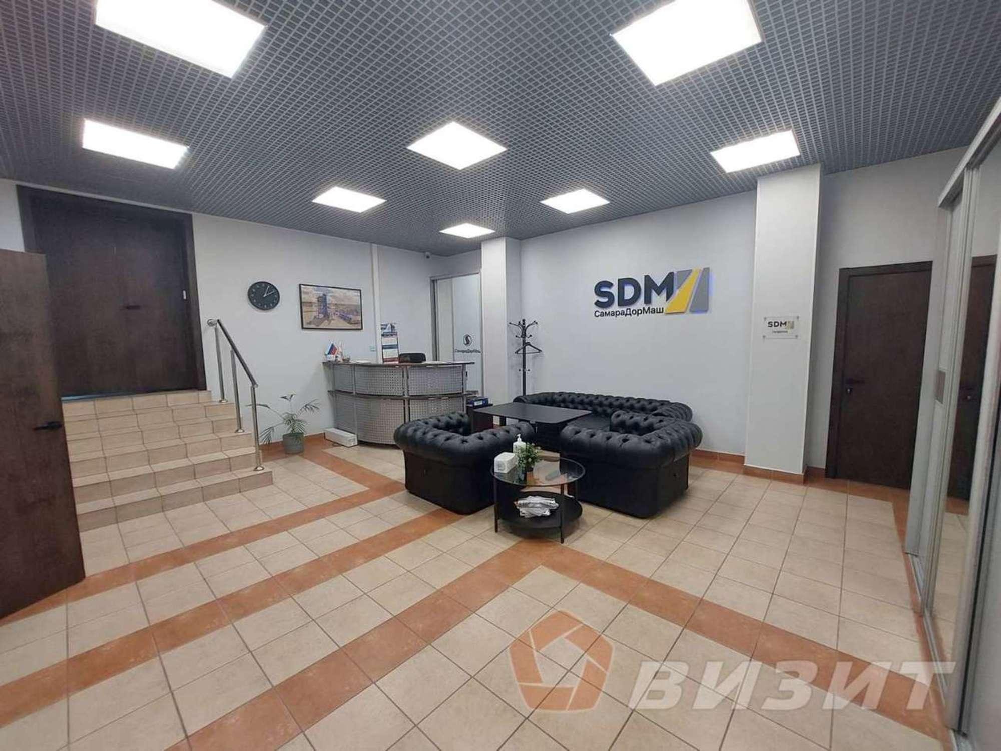 Купить офис, помещение под офис за 35 000 000 рублей на Кирова проспект, 10