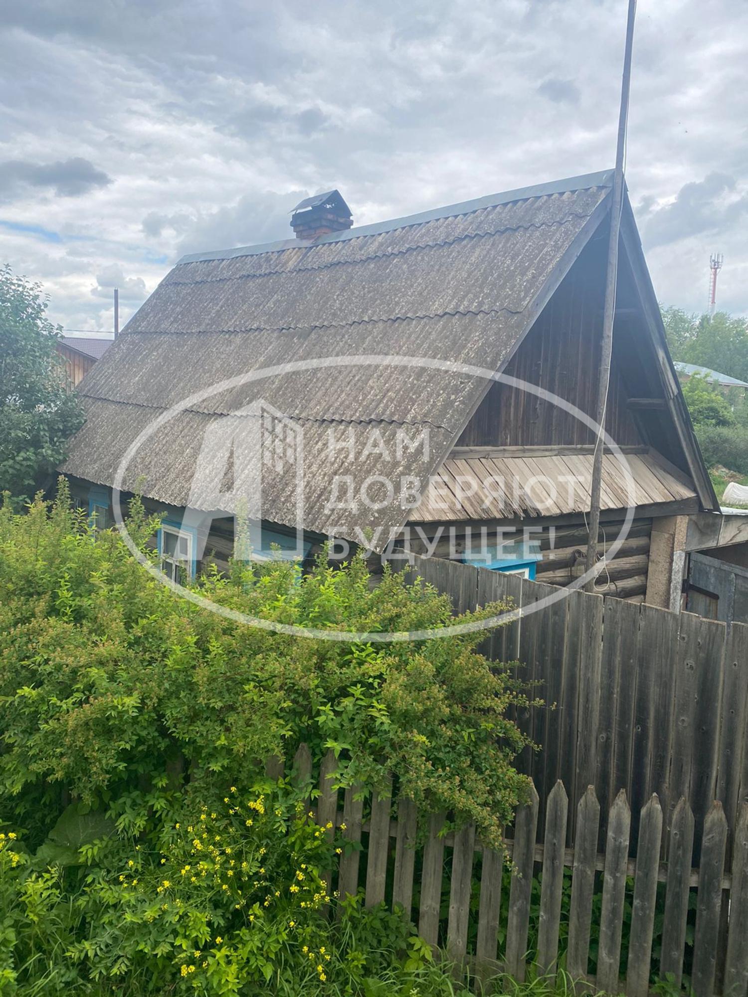 Купить дачу, дом, коттедж за 650 000 рублей на улица Комарова, 91