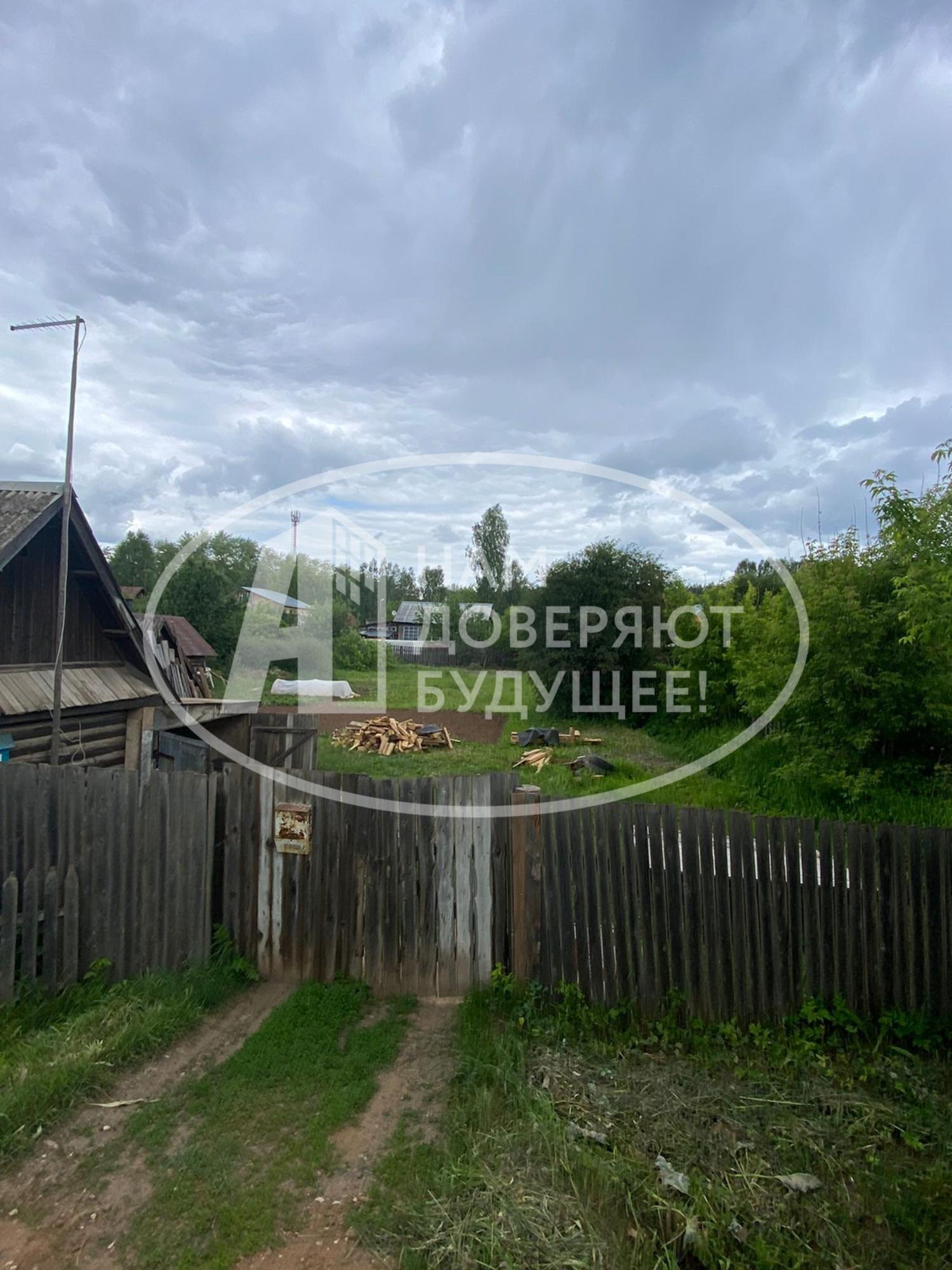 Купить дачу, дом, коттедж за 650 000 рублей на улица Комарова, 91