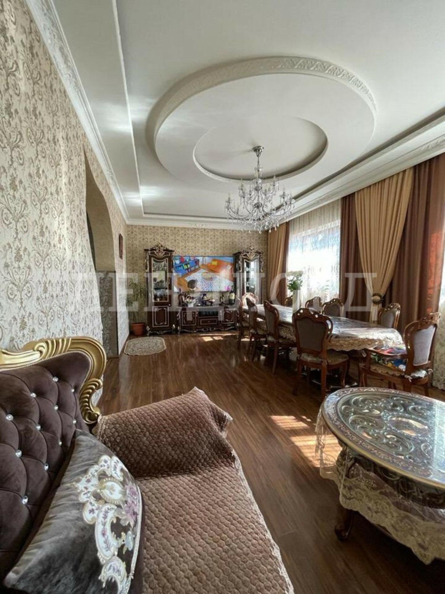 Купить дачу, дом, коттедж за 12 000 000 рублей на 4-я Турнирная улица