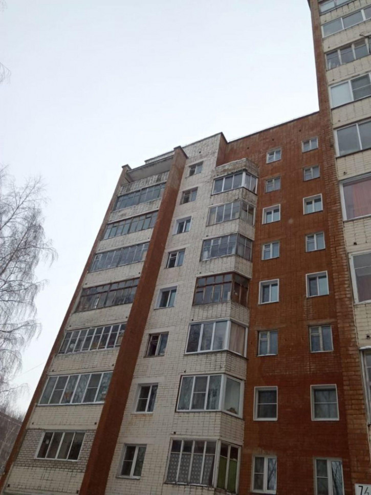 4-комн квартира им Маршала И.С.Конева ул, 7к7