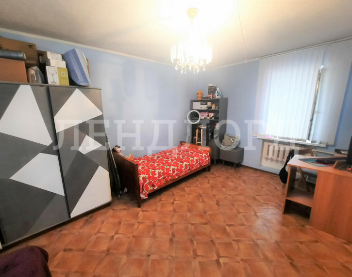 2-комн квартира Советская улица, 18