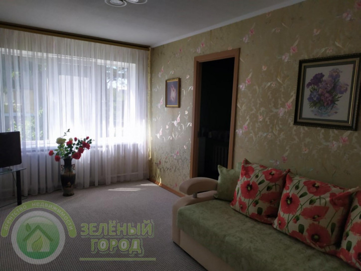 1-комн квартира п. Зори, 8
