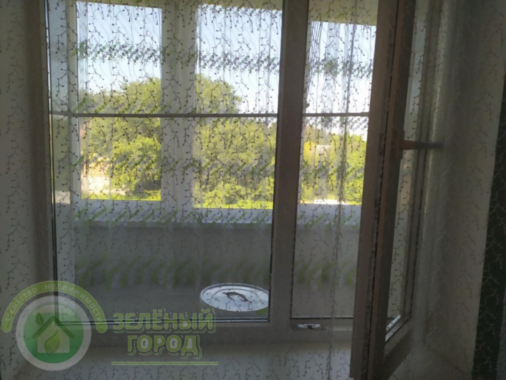 1-комн квартира п. Зори, 8