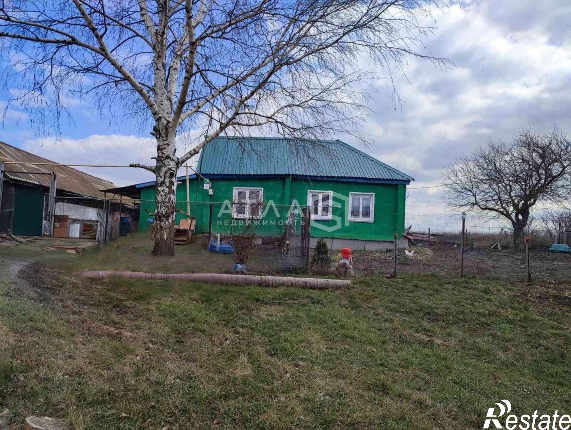 Купить дачу, дом, коттедж за 1 695 000 рублей на улица Юровка, 27