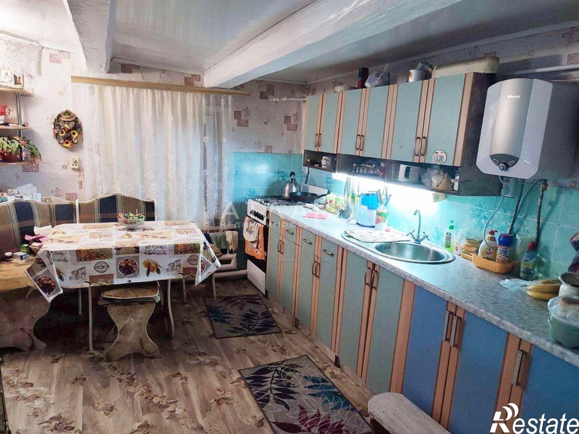 Купить дачу, дом, коттедж за 1 695 000 рублей на улица Юровка, 27