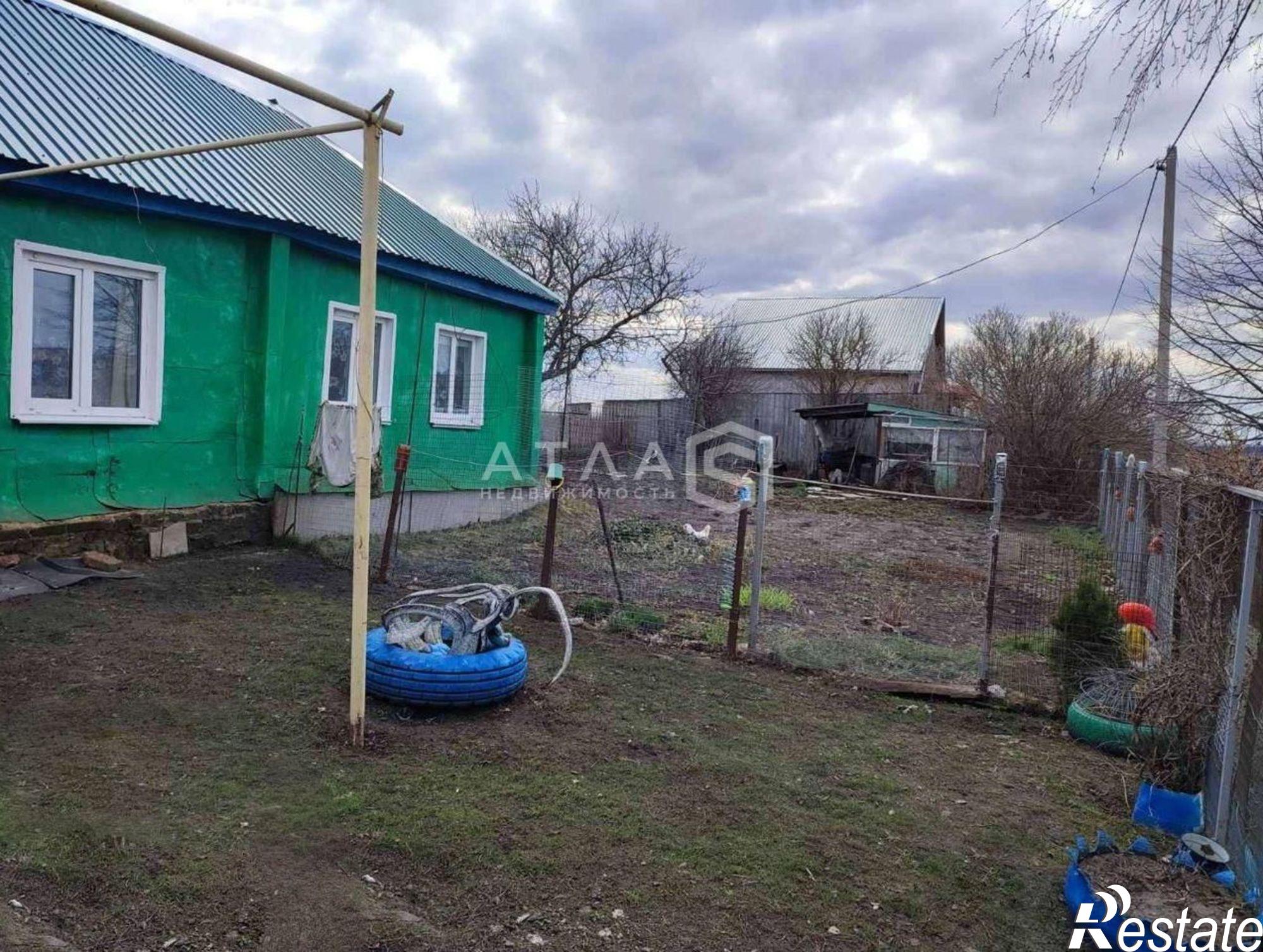 Купить дачу, дом, коттедж за 1 695 000 рублей на улица Юровка, 27