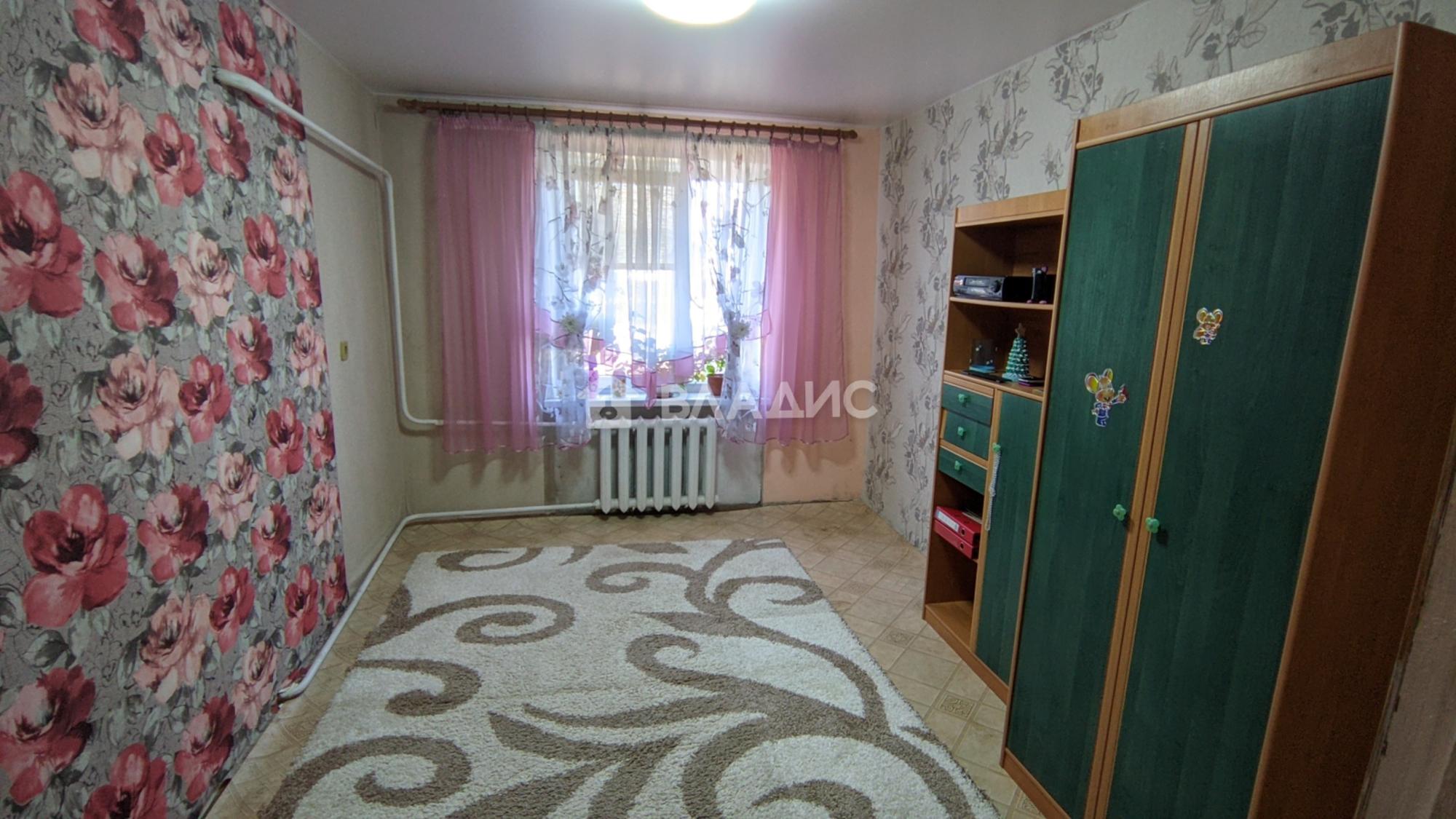 Купить дачу, дом, коттедж за 3 400 000 рублей на Озёрная улица, 19