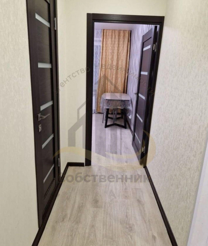 2-комн квартира Зеленый Лог мкр, 1