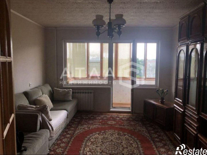 3-комн квартира улица Клары Цеткин, 25