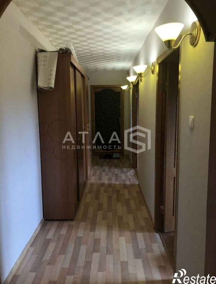 3-комн квартира улица Клары Цеткин, 25