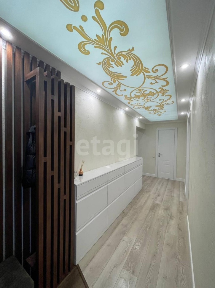 2-комн квартира Кремлевская, 102а