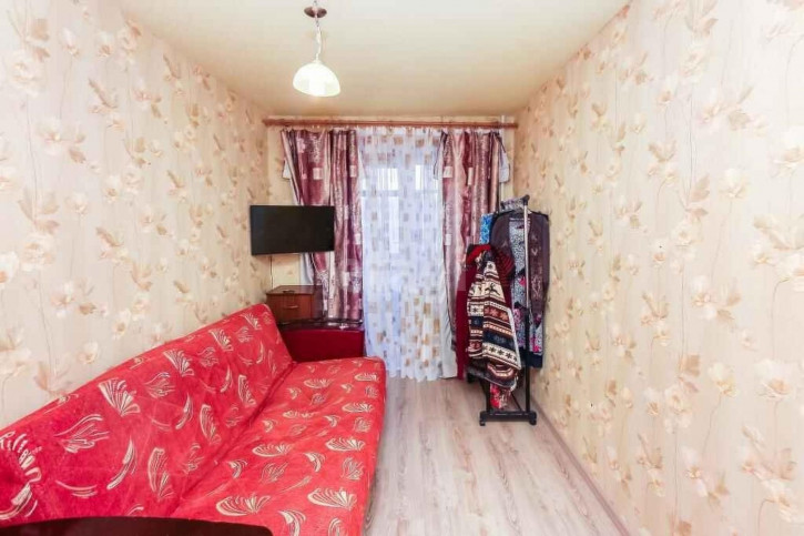 3-комн квартира Республики, 164