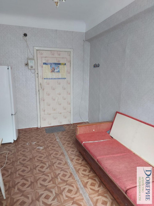 Продажа 4-комн квартиры Молодежный пр-кт, 26