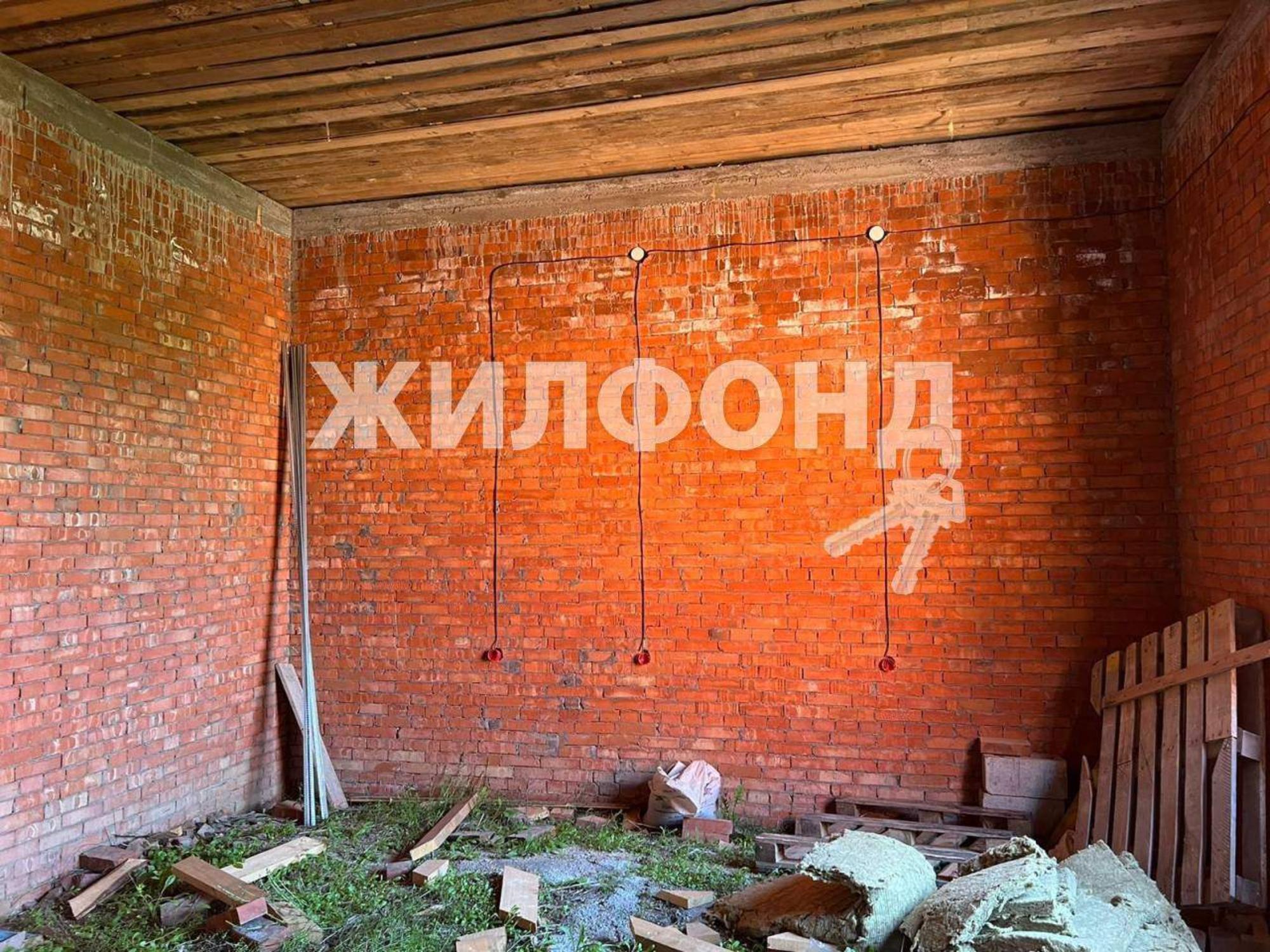 Купить дачу, дом, коттедж за 6 000 000 рублей на Толстого улица