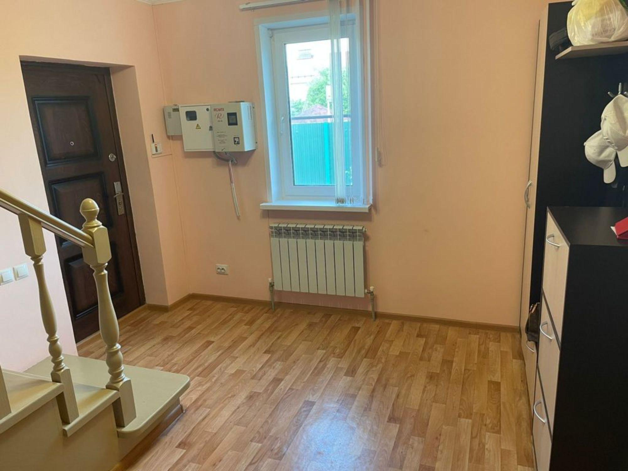 Купить дачу, дом, коттедж за 9 500 000 рублей на Кожанова, 1А