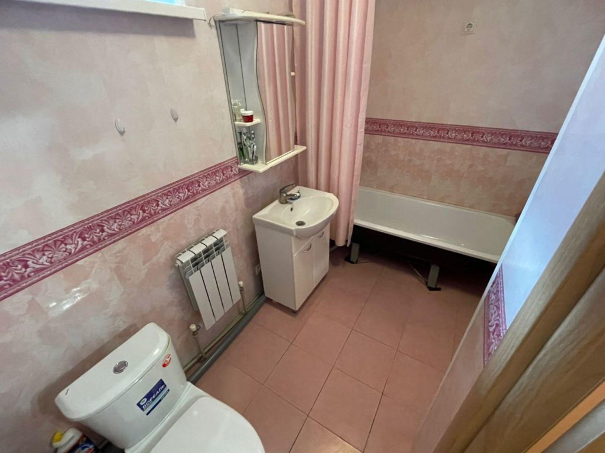 Купить дачу, дом, коттедж за 9 500 000 рублей на Кожанова, 1А
