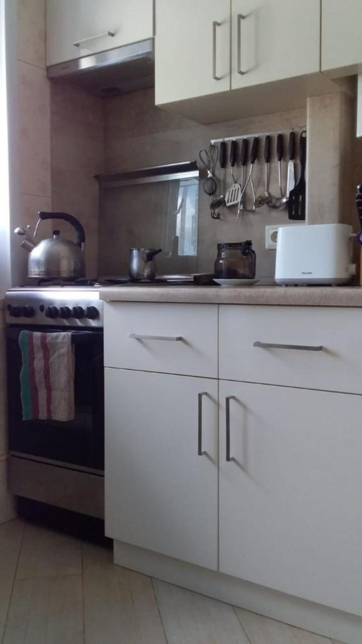 3-комн квартира Коллективный переулок, 3
