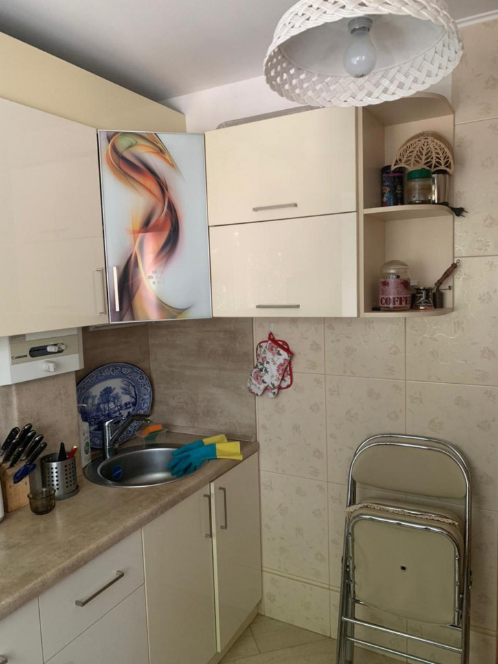 3-комн квартира Коллективный переулок, 3
