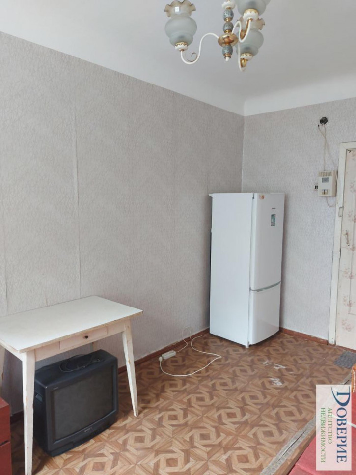 4-комн квартира Молодежный пр-кт, 26