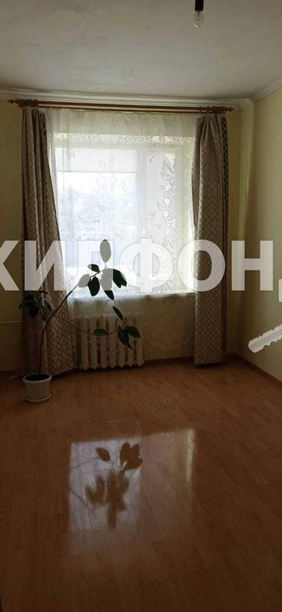 Купить дачу, дом, коттедж за 7 550 000 рублей на Комарова улица