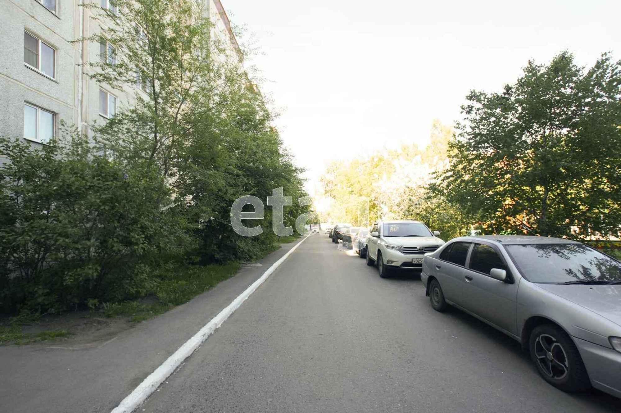 Купить квартиру за 7 300 000 рублей на Съездовская, 41