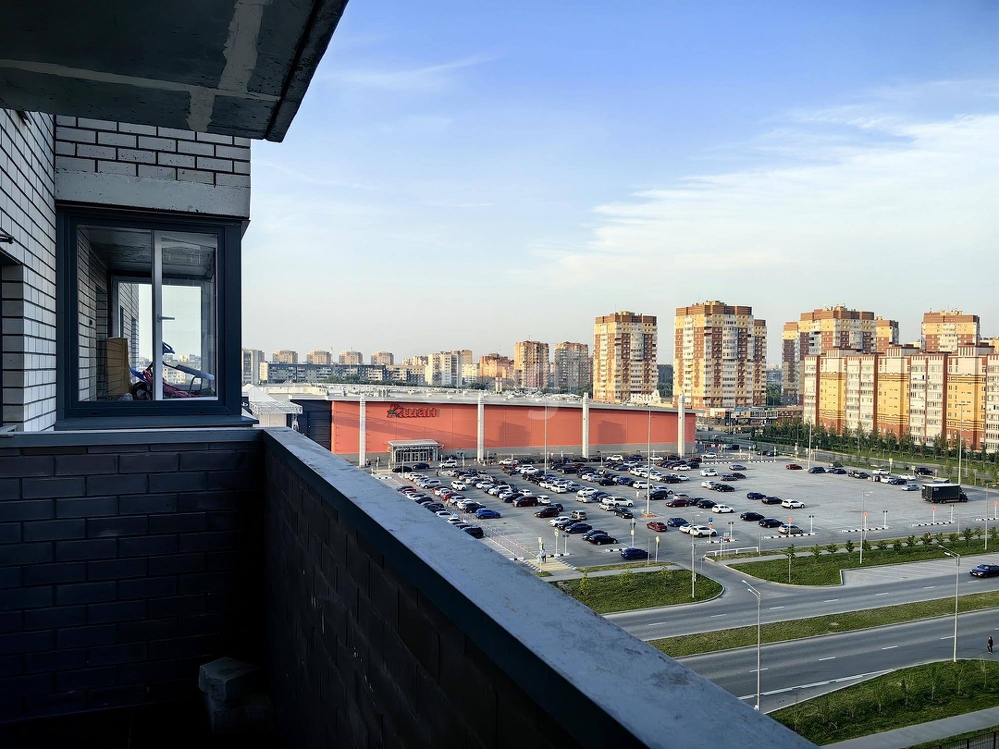 Купить складское помещение за 270 000 рублей на Дмитрия Менделеева 2
