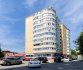 офис 877 кв м, этаж 1/10 Тюмень