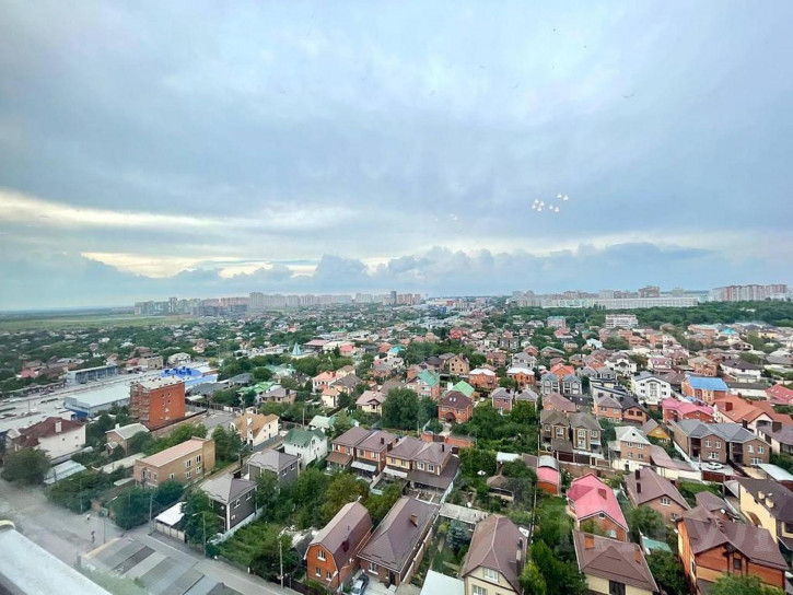 3-комн квартира ЗЖМ, Стабильная