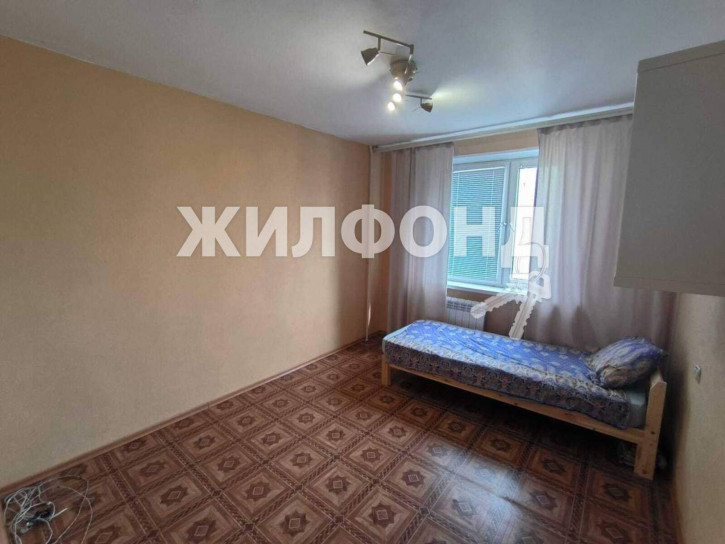 4-комн квартира Прибалтийская улица, д.1