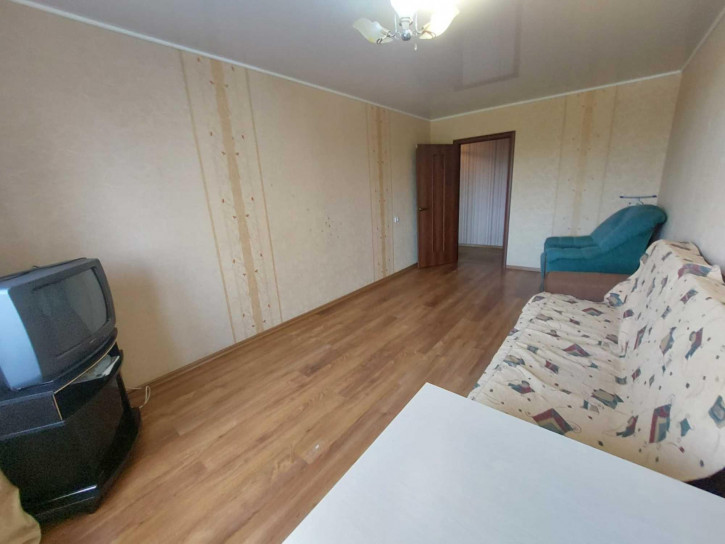 1-комн квартира Максима Рыльского ул, 28