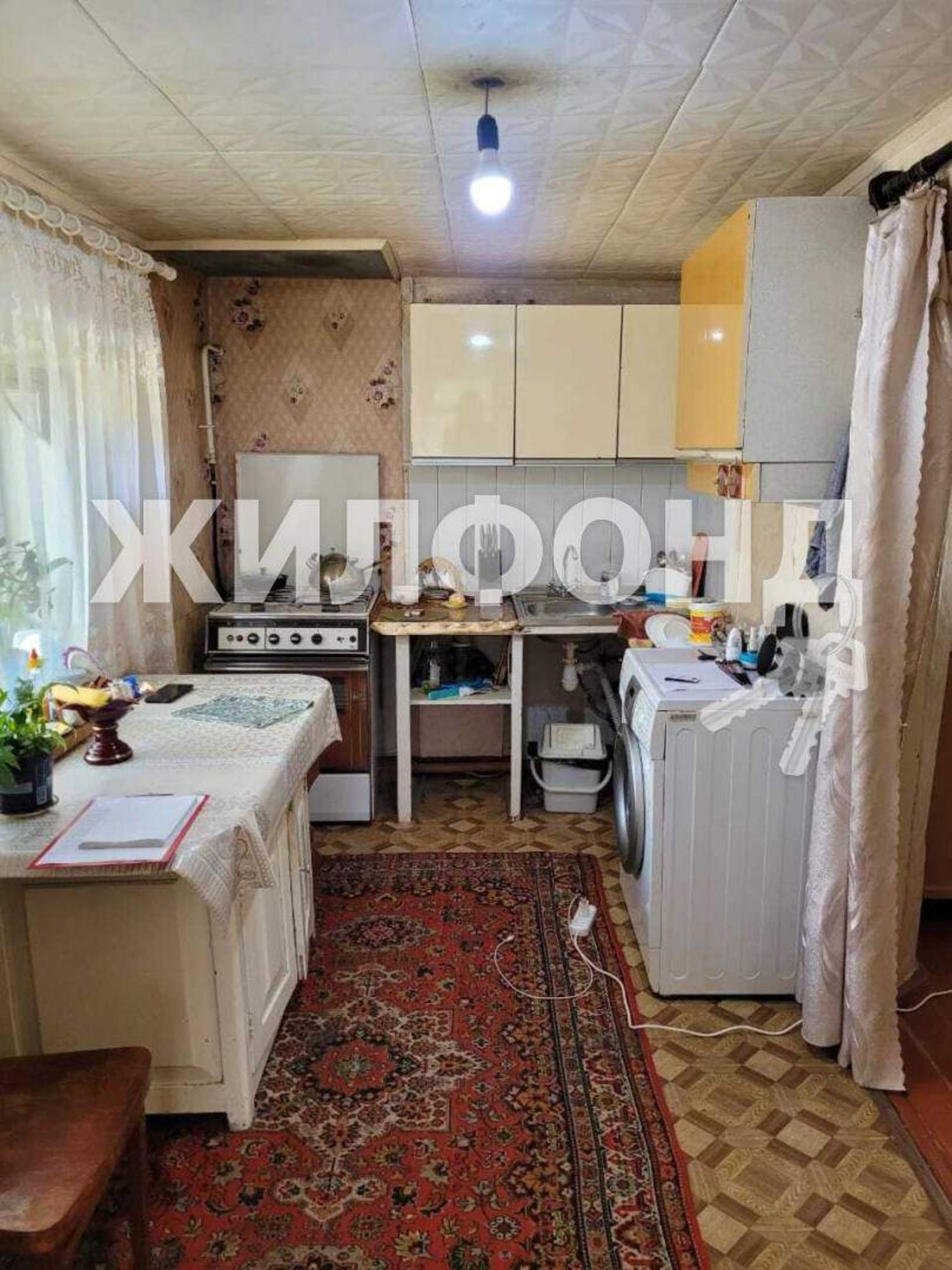 Купить дачу, дом, коттедж за 3 800 000 рублей на Гагарина улица