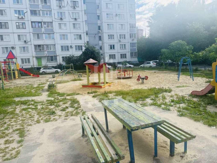 2-комн квартира Переверткина улица, 31