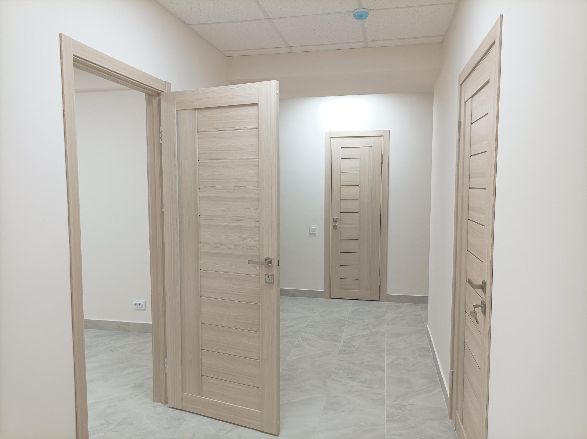Купить офис, помещение под офис за 12 500 000 рублей на Перекальского ул., 11