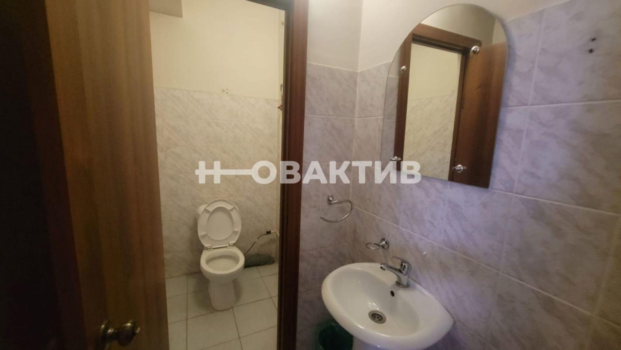 Сдать офис, помещение под офис за 15 000 рублей на улица Толмачевская, 21а