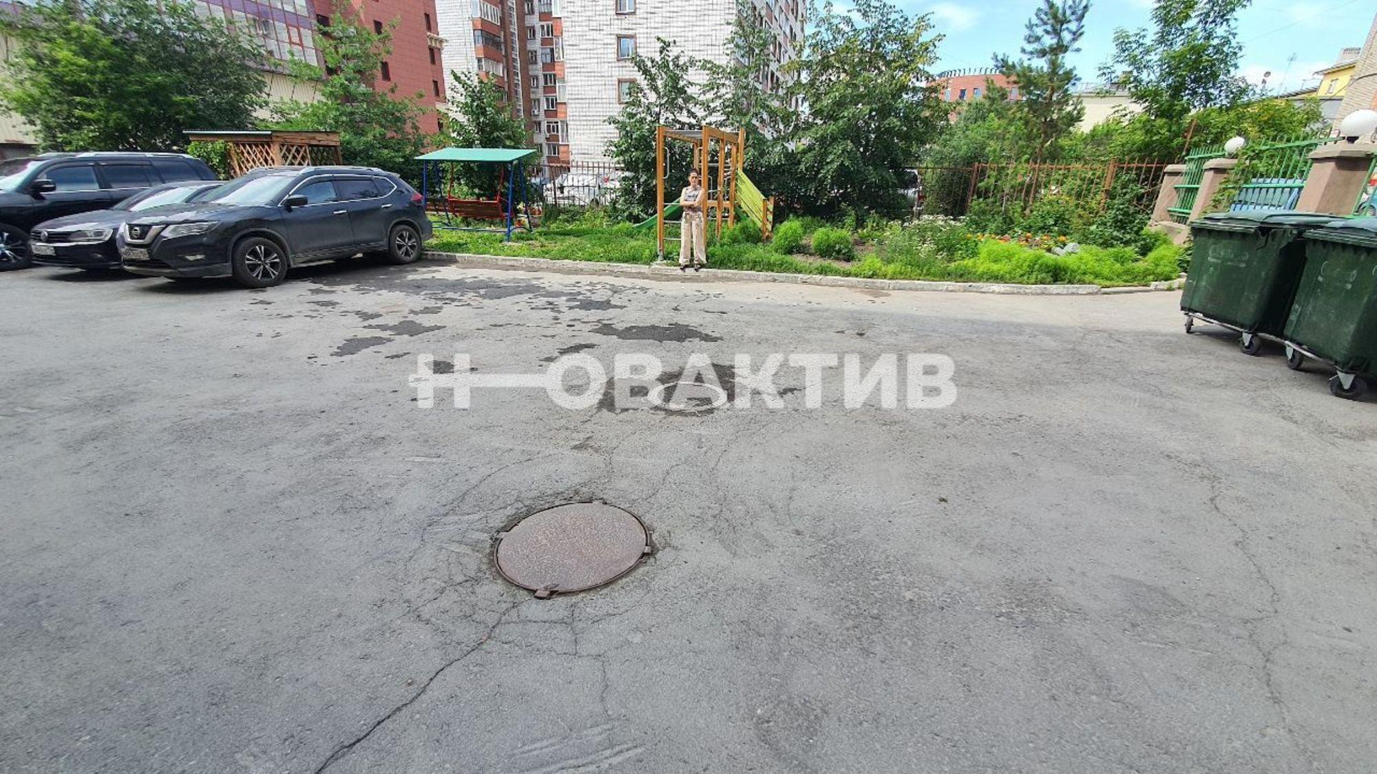 Сдать торговое помещение за 270 000 рублей на улица Фрунзе, 3